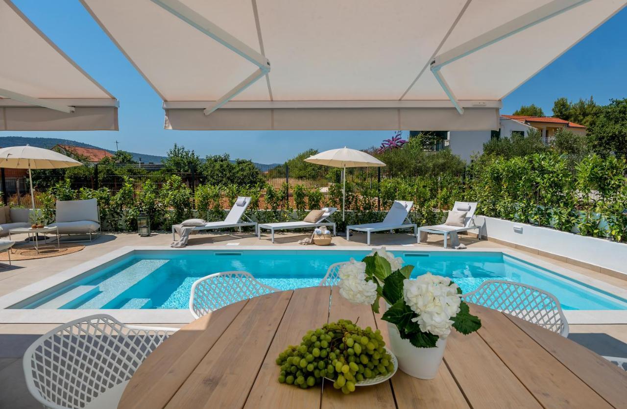 Marula Holiday Home - With Heated Pool Marina  Exterior foto