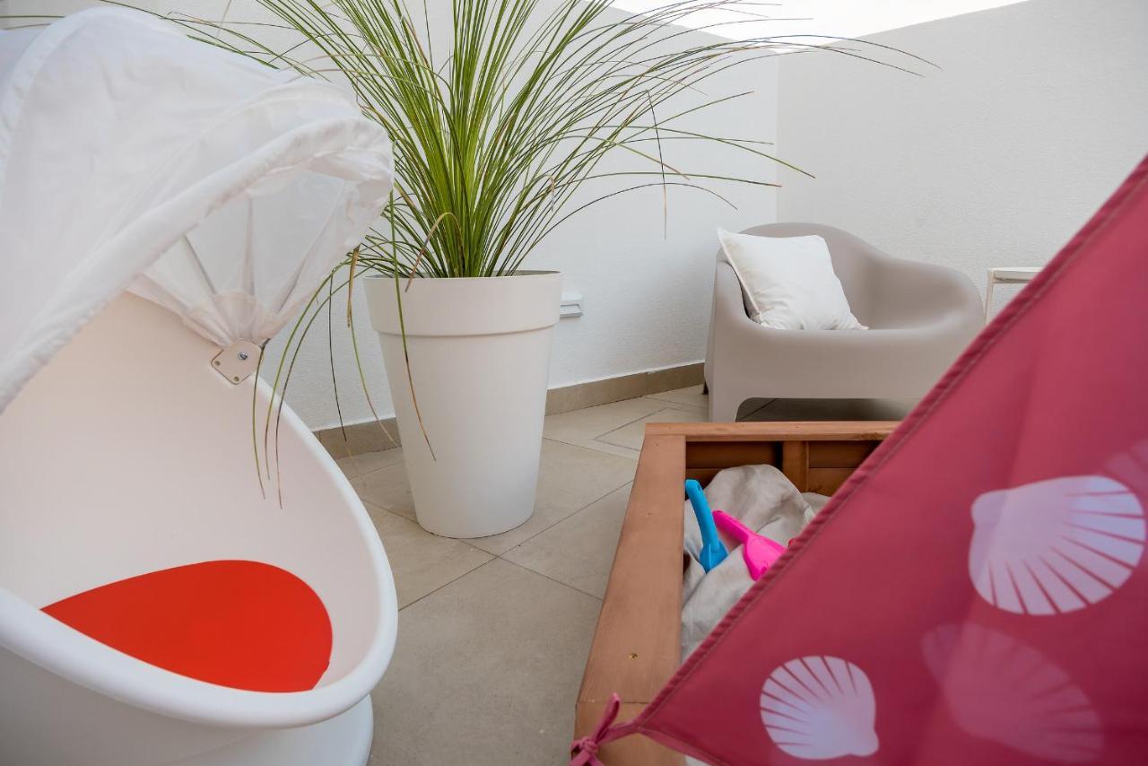 Marula Holiday Home - With Heated Pool Marina  Exterior foto